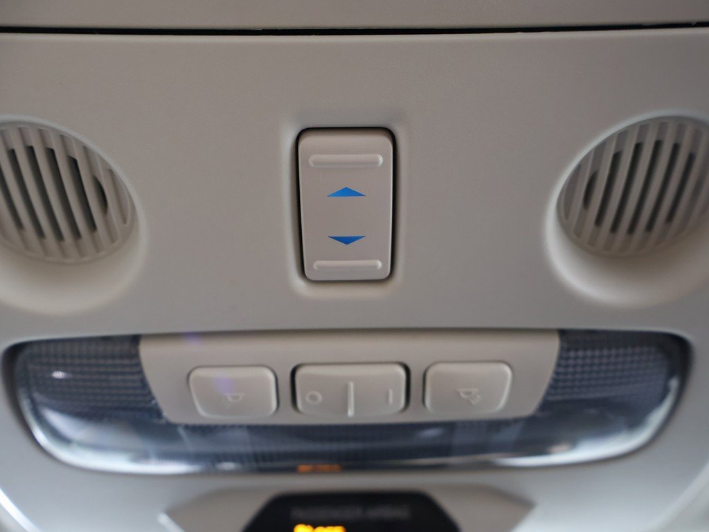 Used 2022 Ford EcoSport SE image 47