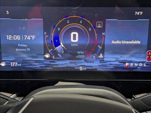 New 2025 Chevrolet Suburban Premier RWD image 10