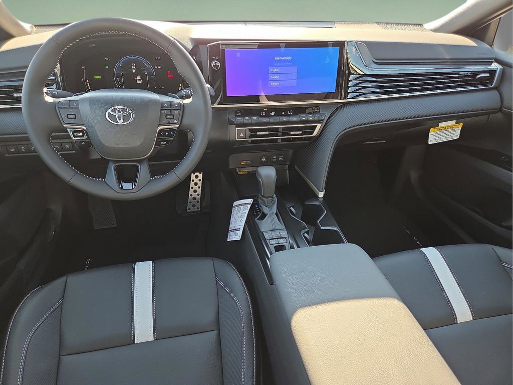 Used 2026 Toyota Camry SE w/ Multimedia Upgrade Package FWD image 17