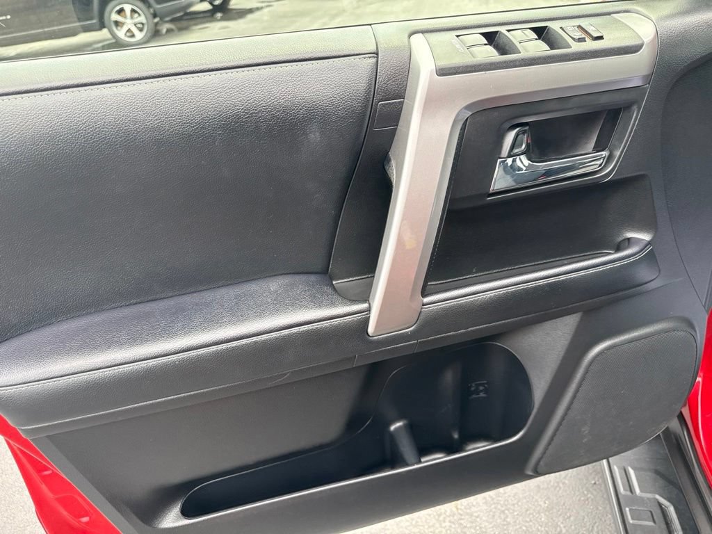 Used 2021 Toyota 4Runner SR5 AWD/4WD image 16