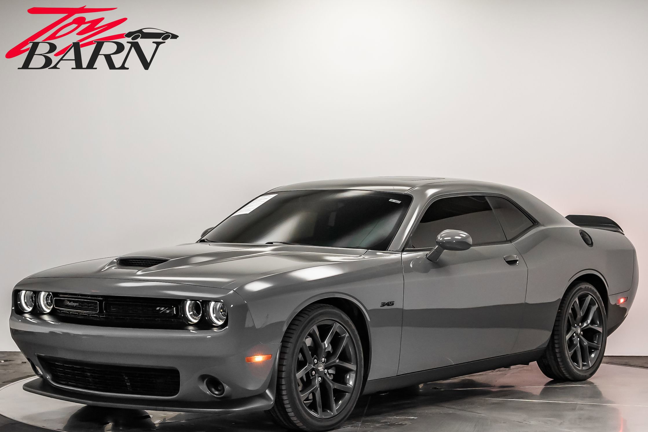 Used 2023 Dodge Challenger R/T w/ Blacktop Package image 1