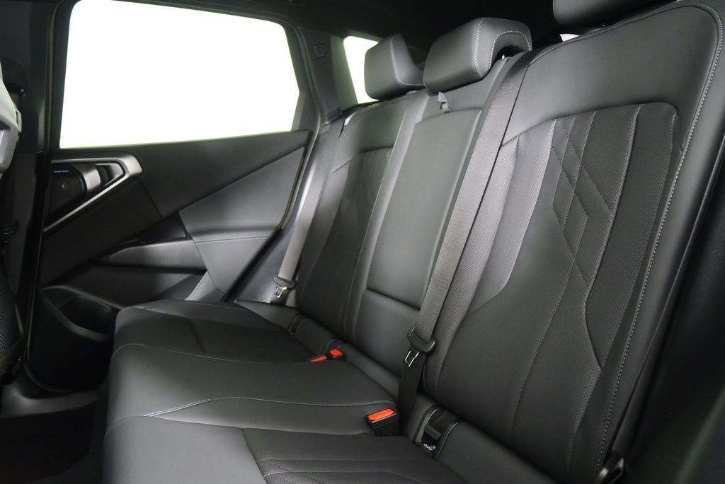 Used 2026 BMW X3 xDrive30 w/ M Sport Package image 16