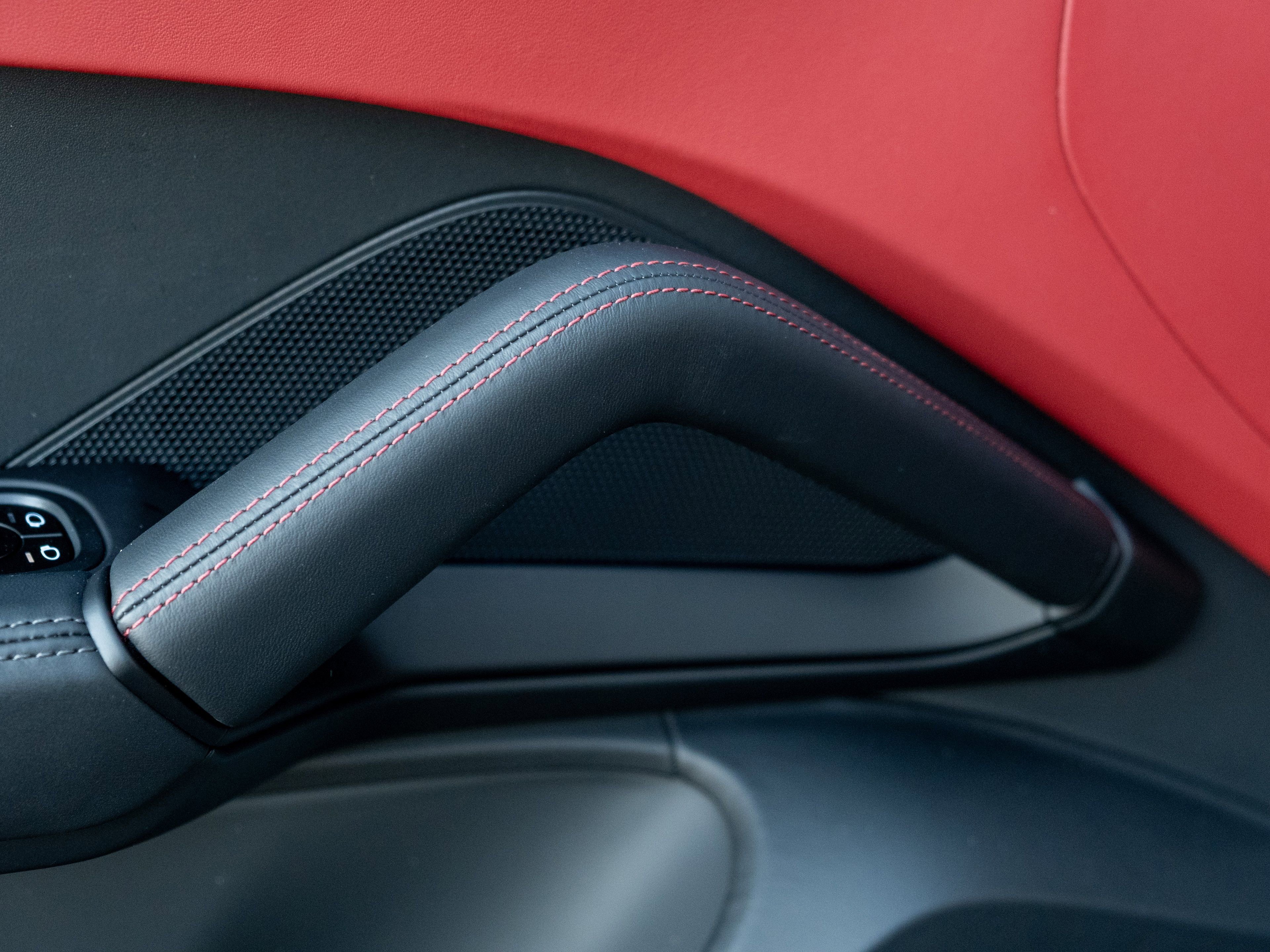 New 2026 Porsche Cayenne GTS image 18