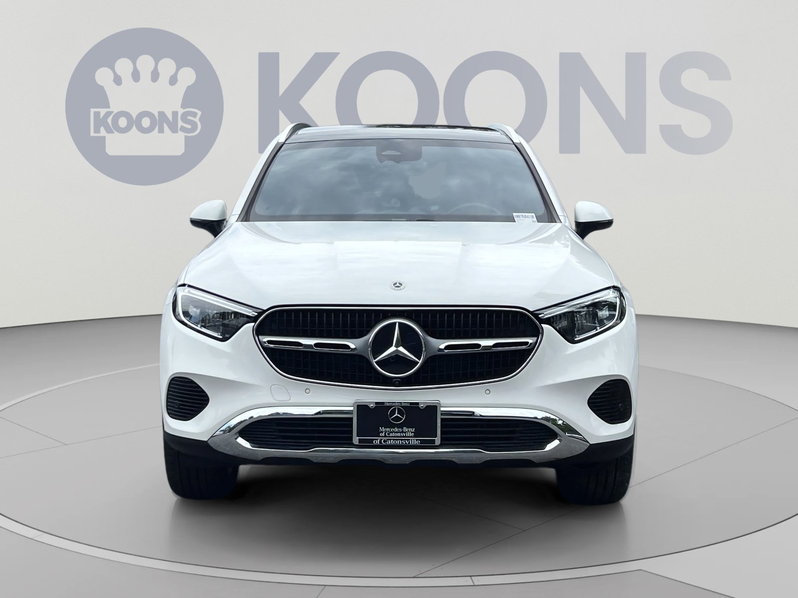 Used 2024 Mercedes-Benz GLC 300 4MATIC image 4