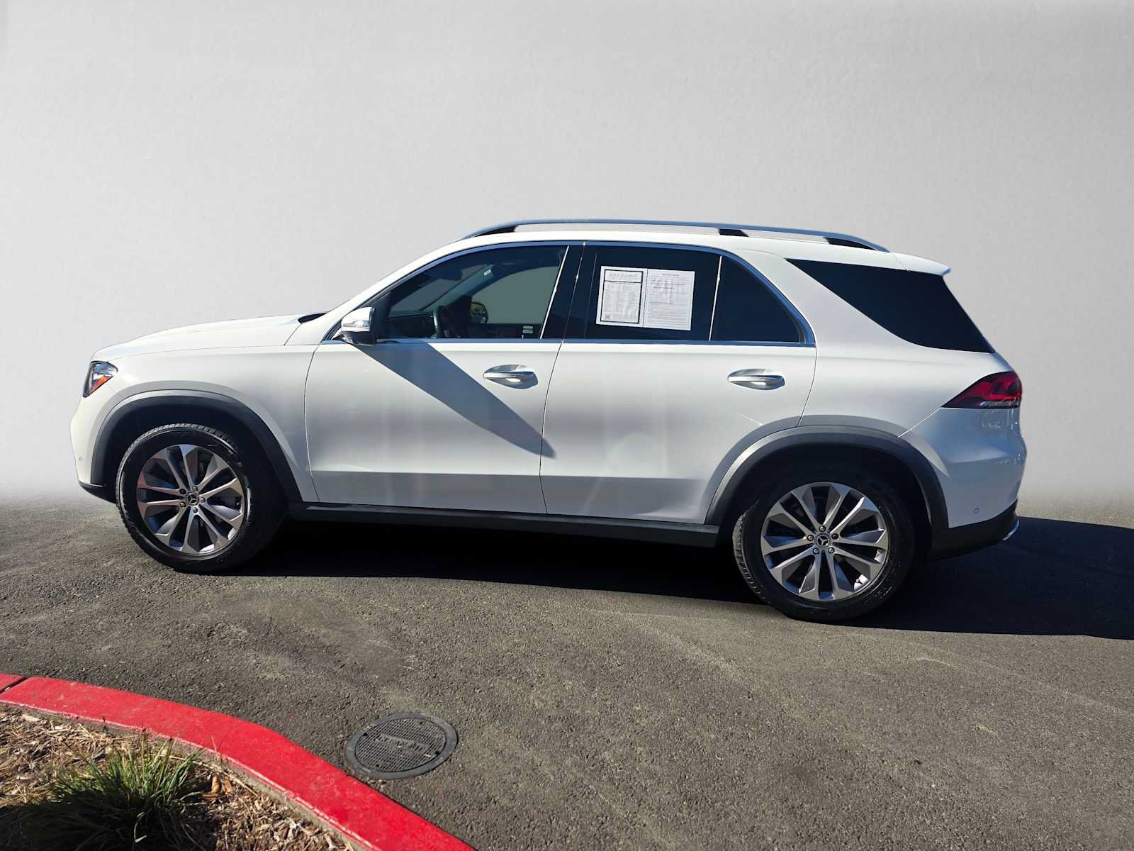 Used 2022 Mercedes-Benz GLE 350 image 6