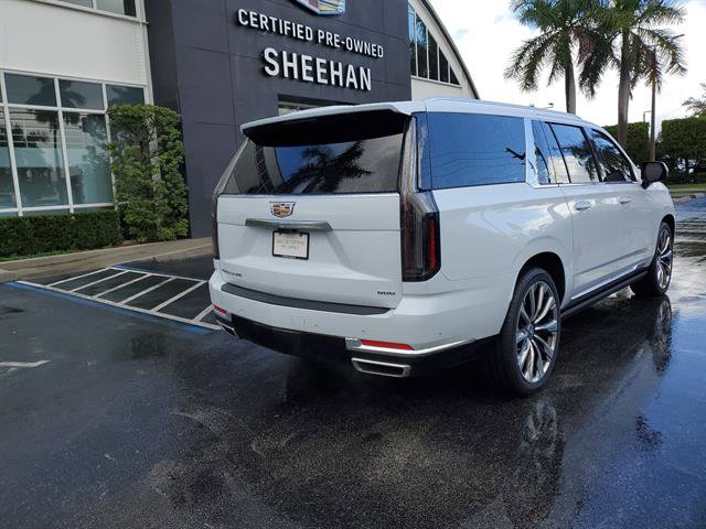 Certified 2026 Cadillac Escalade ESV Platinum Luxury image 5