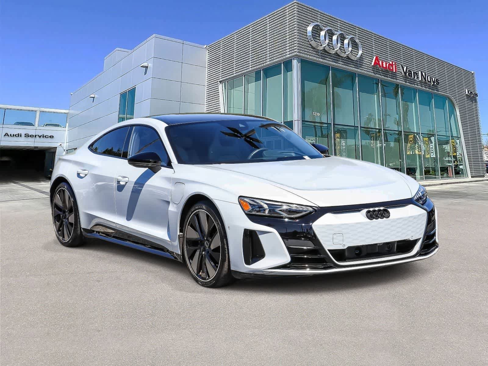 Used 2024 Audi e-tron GT Prestige w/ Prestige Package AWD/4WD image 5