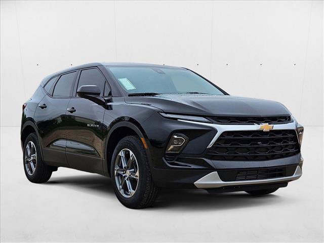 New 2025 Chevrolet Blazer LT w/ Driver Confidence Package image 7