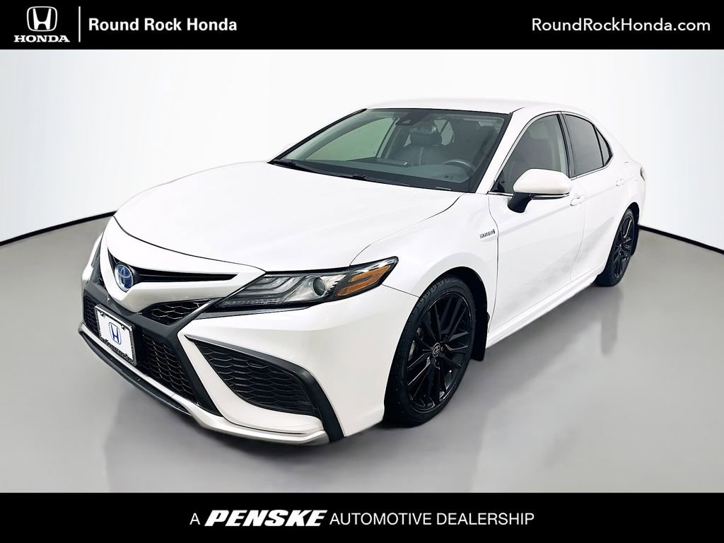 Used 2021 Toyota Camry XSE w/ Cold Weather Package image 1