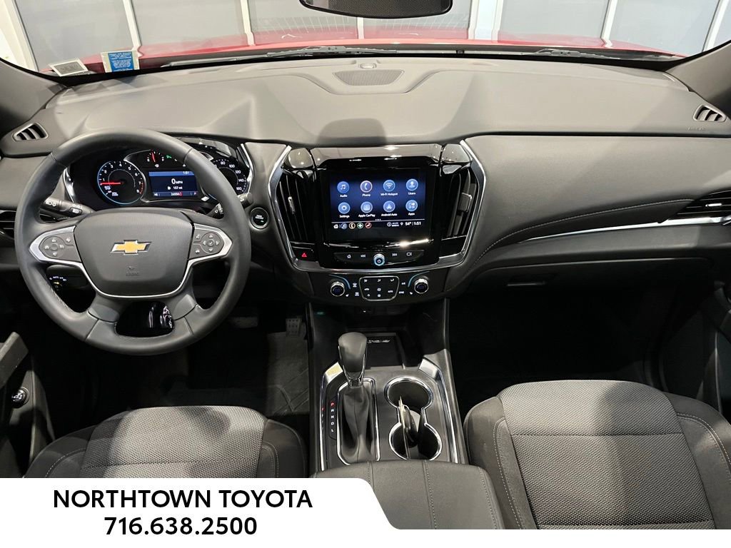 Used 2023 Chevrolet Traverse LT image 13