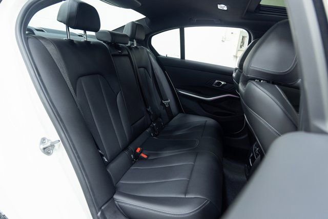 Certified 2025 BMW 330i xDrive Sedan w/ Premium Package image 22