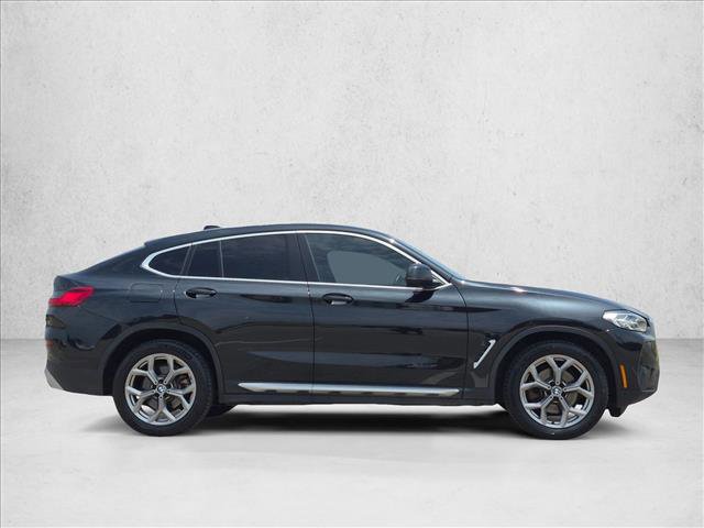 Used 2022 BMW X4 xDrive30i AWD/4WD image 4