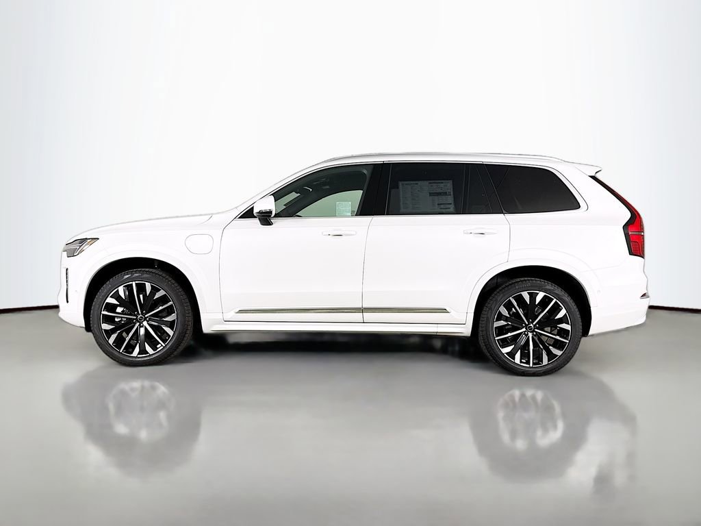 New 2026 Volvo XC90 T8 Plus w/ Protection Package Premier image 4