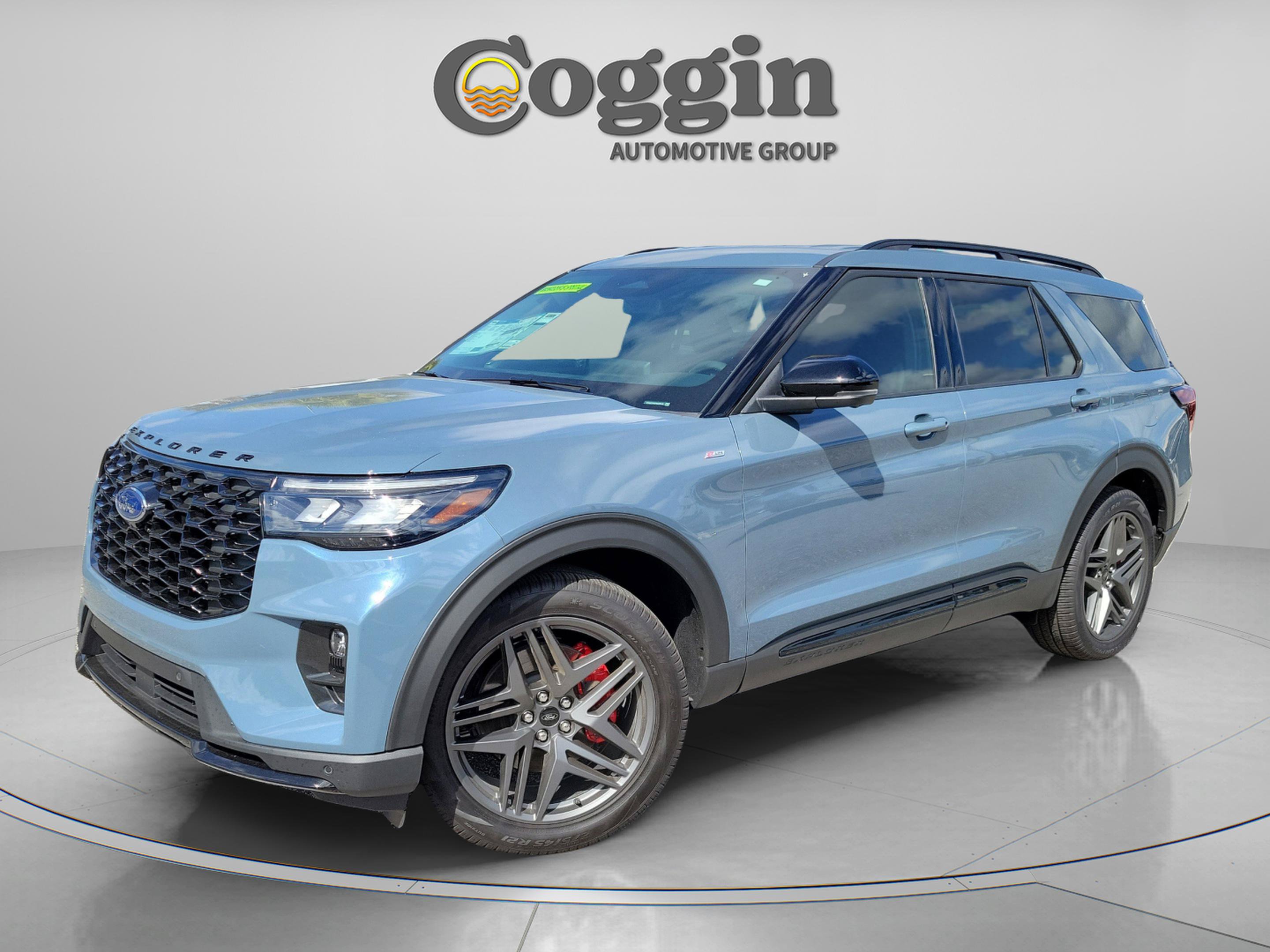 New 2026 Ford Explorer ST-Line w/ ST-Line Street Pack