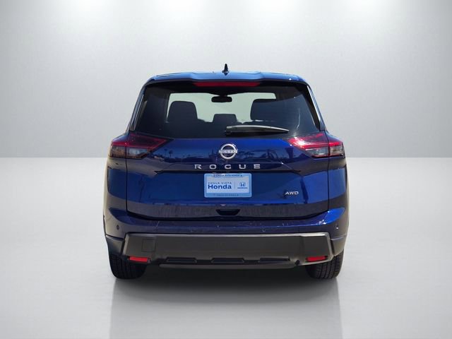 Used 2025 Nissan Rogue SV AWD/4WD image 5