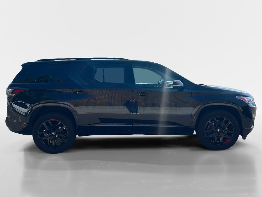 Used 2019 Chevrolet Traverse Premier w/ Redline Edition AWD/4WD image 6