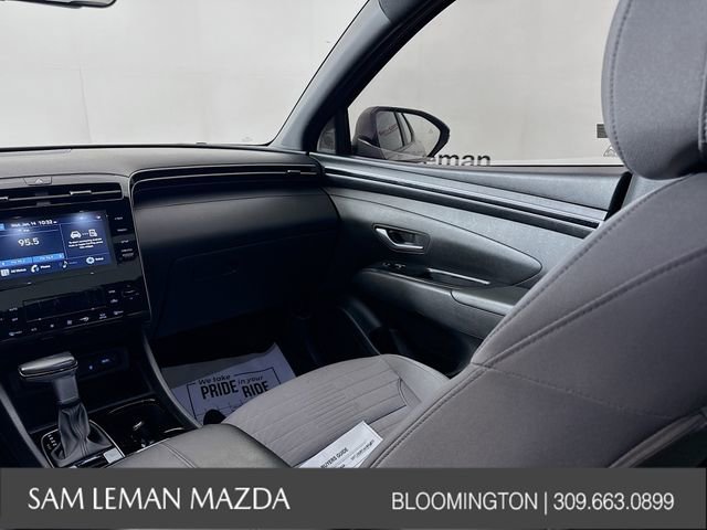 Used 2022 Hyundai Santa Cruz SEL Premium image 22