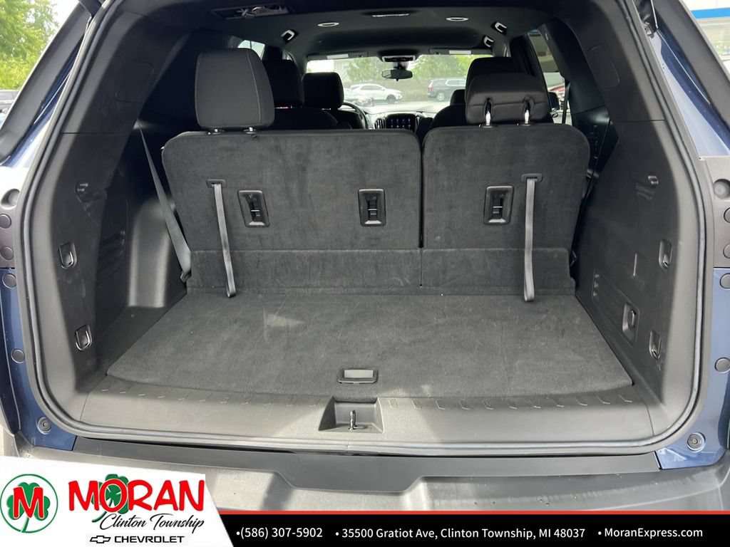Certified 2023 Chevrolet Traverse LT FWD image 12