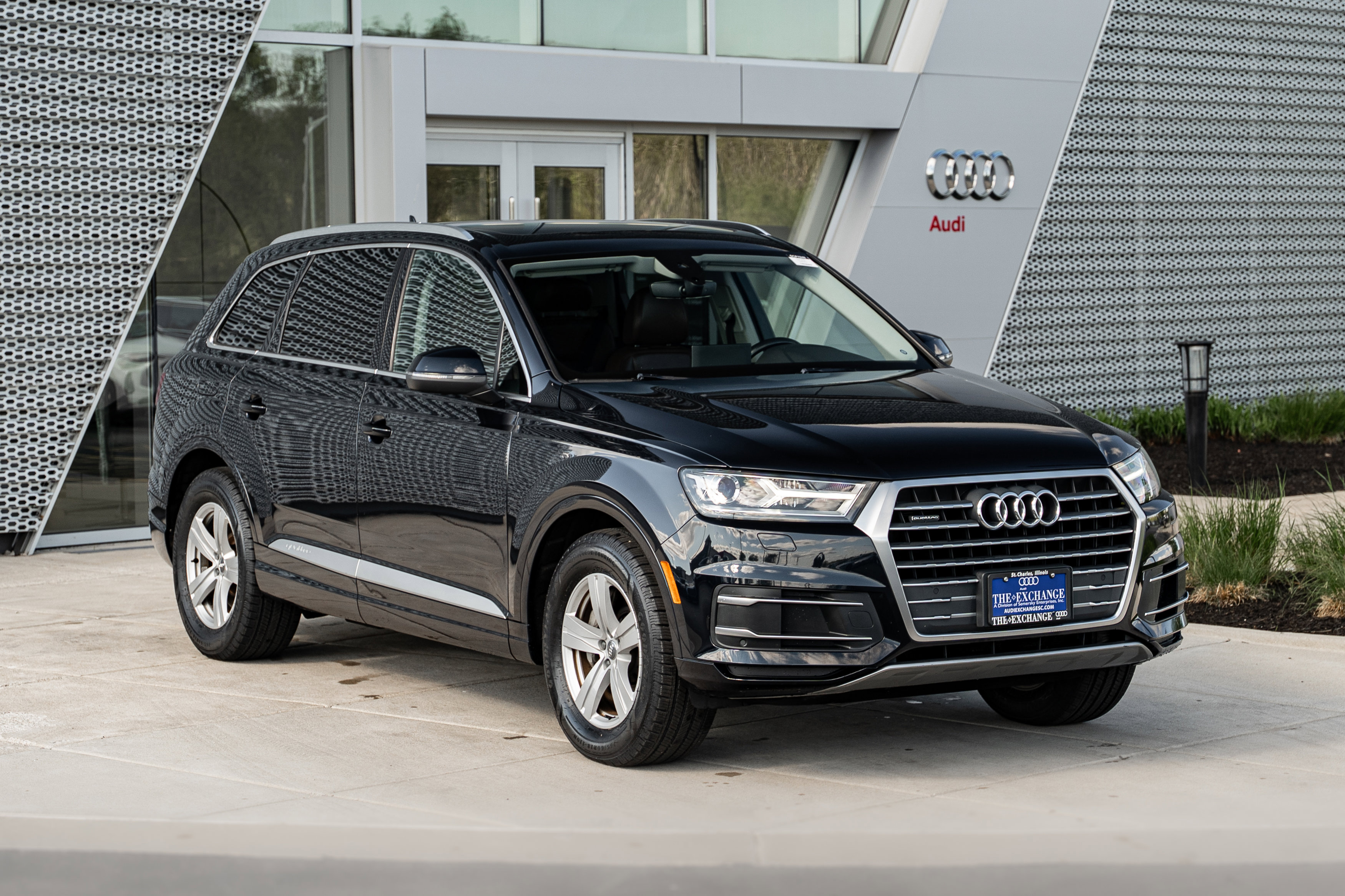Used 2018 Audi Q7 2.0T Premium AWD/4WD image 2