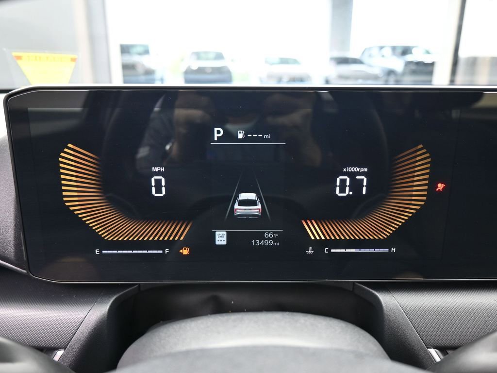 Used 2025 Kia K4 LX image 31