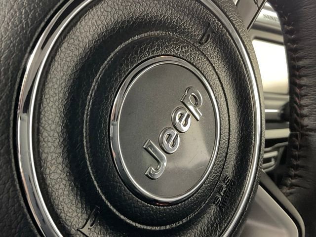 Used 2015 Jeep Renegade Trailhawk w/ Premium Leather Group image 41