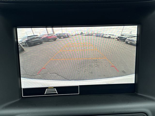 Used 2022 GMC Terrain SLE w/ Driver Convenience Package image 14