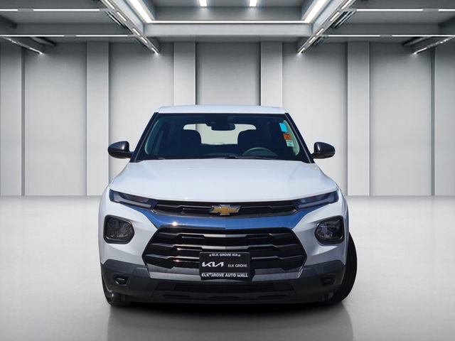 Used 2022 Chevrolet TrailBlazer LS FWD image 2