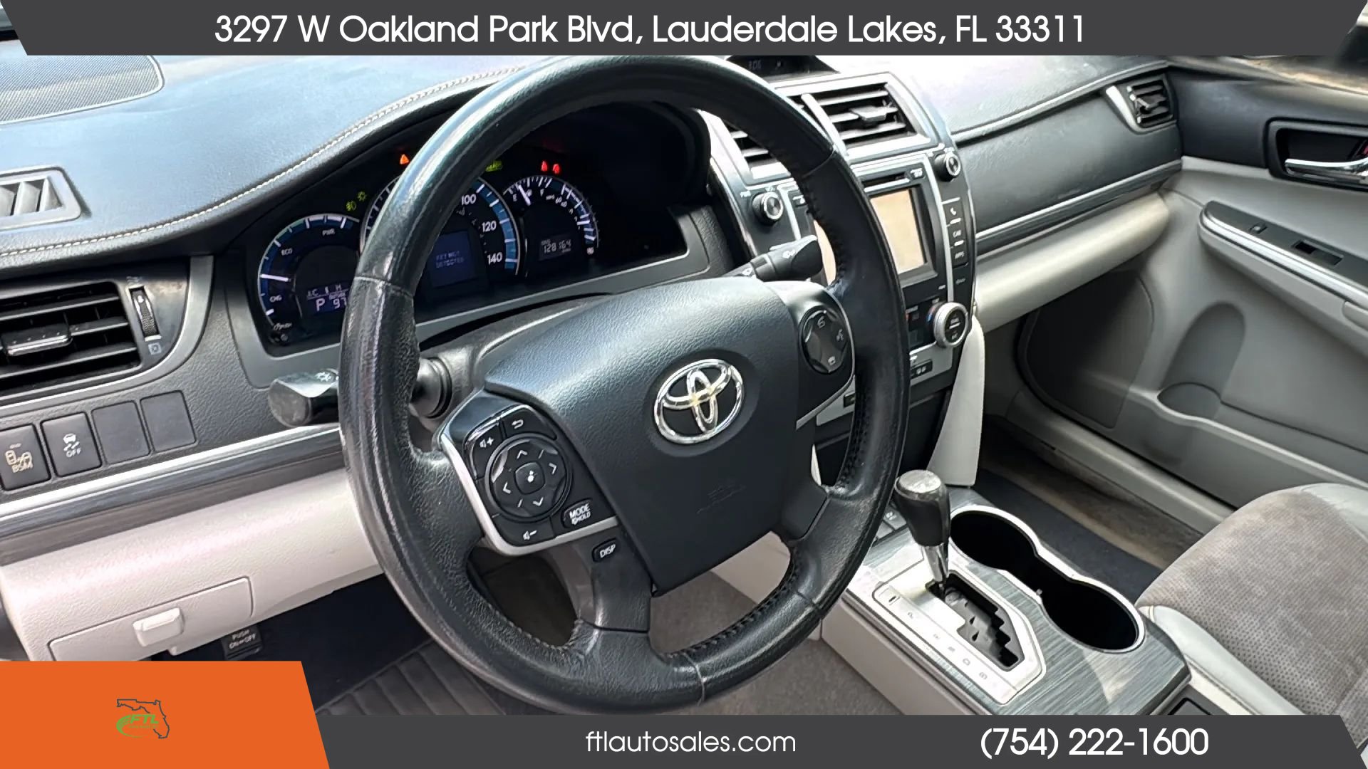 Used 2013 Toyota Camry XLE w/ Leather Pkg FWD image 27