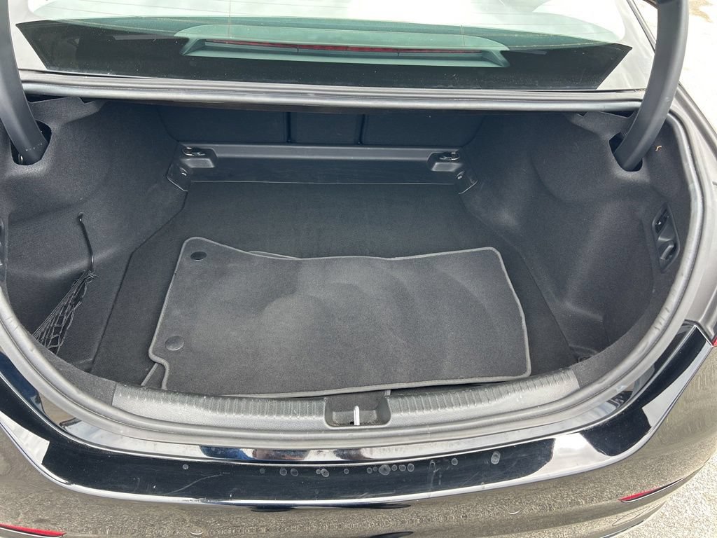 Used 2025 Mercedes-Benz C 300 Sedan image 26