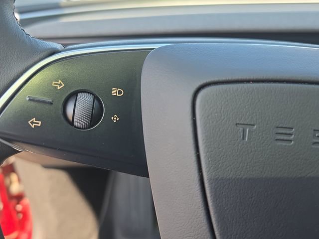 Used 2025 Tesla Model 3 Long Range image 17