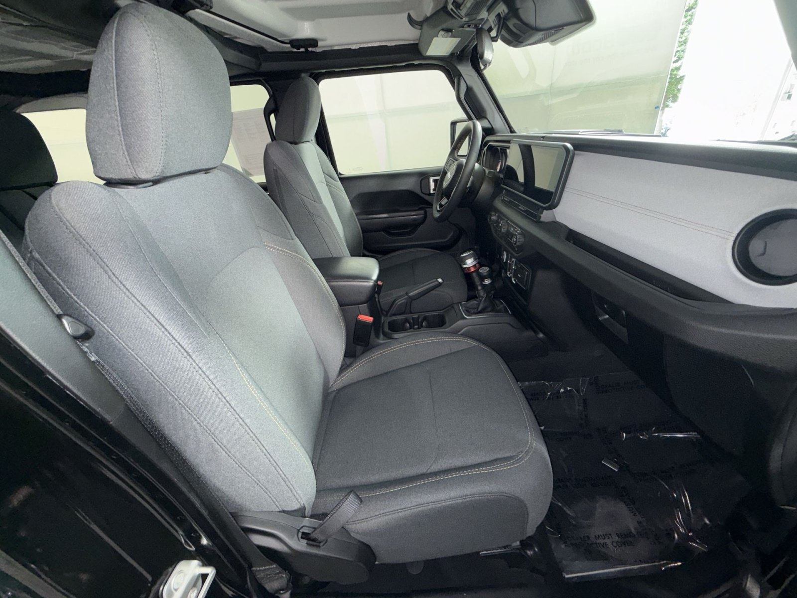 Used 2024 Jeep Wrangler Unlimited Sport AWD/4WD image 24