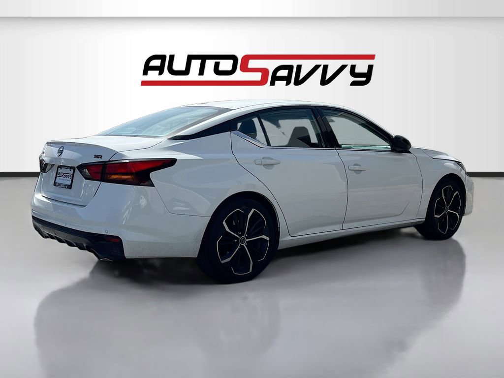 Used 2024 Nissan Altima 2.5 SR image 7