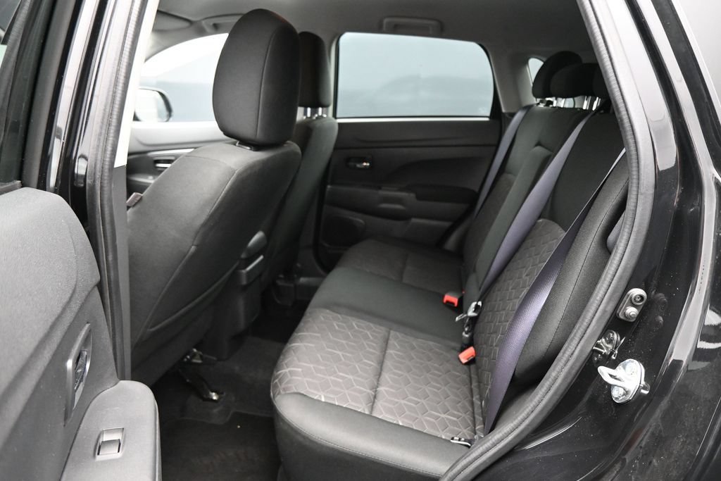 Used 2024 Mitsubishi Outlander Sport AWD image 23