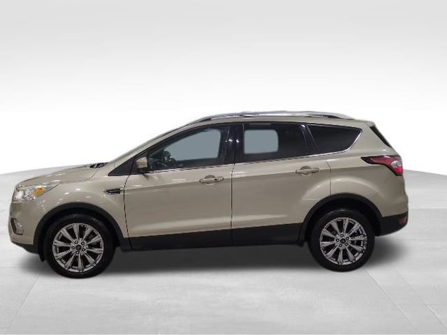 Used 2018 Ford Escape Titanium image 9