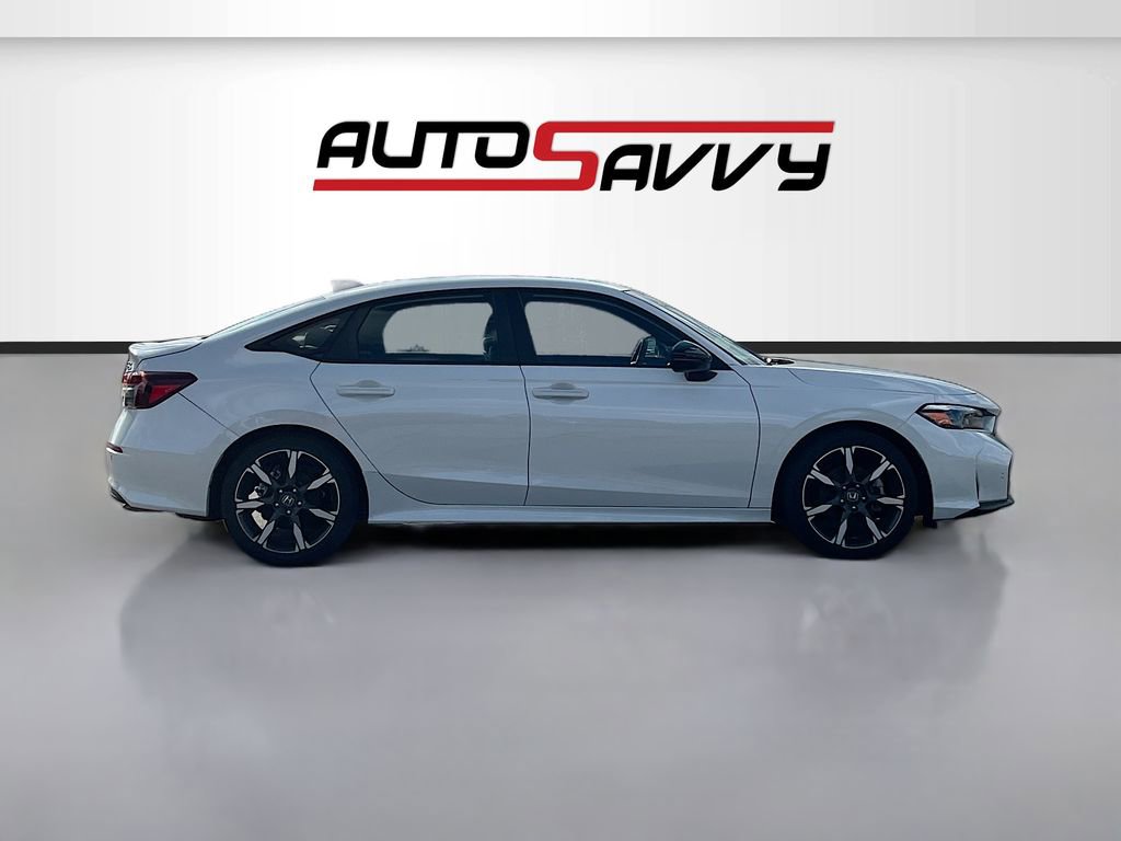 Used 2025 Honda Civic Sport Touring image 8