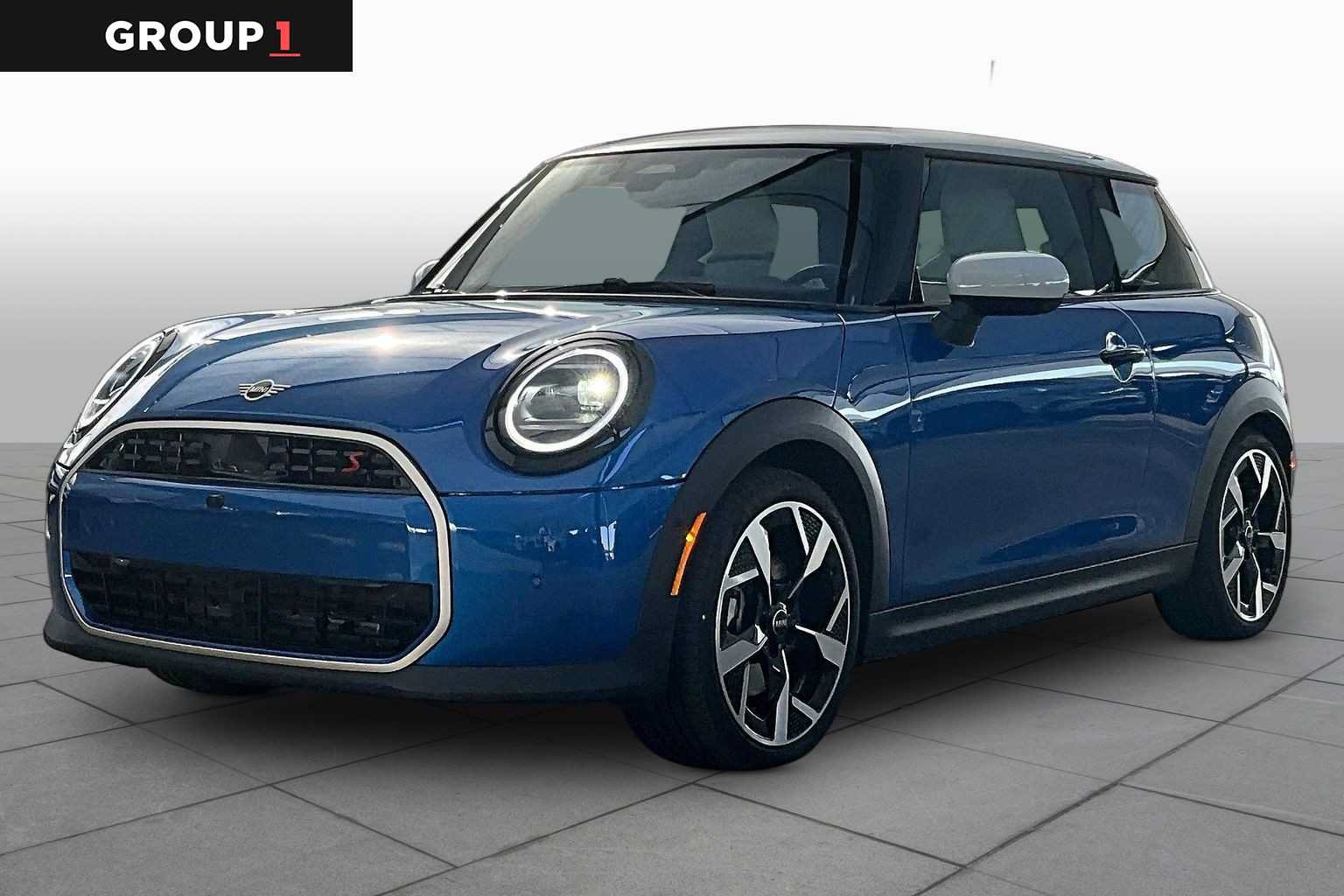 Used 2026 MINI Cooper S FWD image 1
