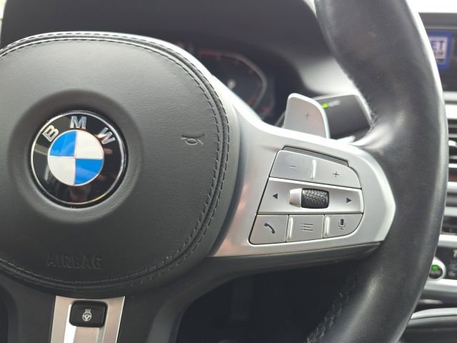 Used 2021 BMW 750i xDrive w/ M Sport Package image 18
