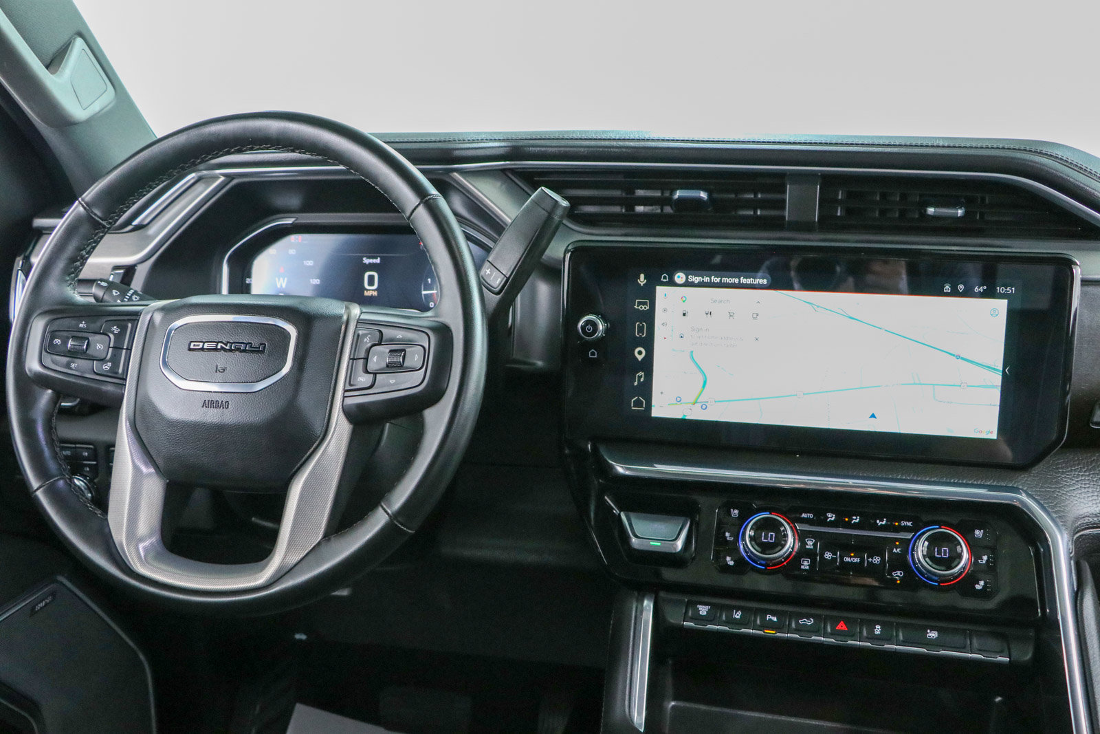 Used 2025 GMC Sierra 3500 Denali AWD/4WD image 18
