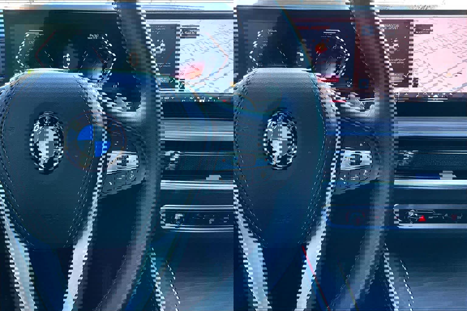 Used 2024 BMW X5 xDrive40i w/ Parking Assistance Package image 26