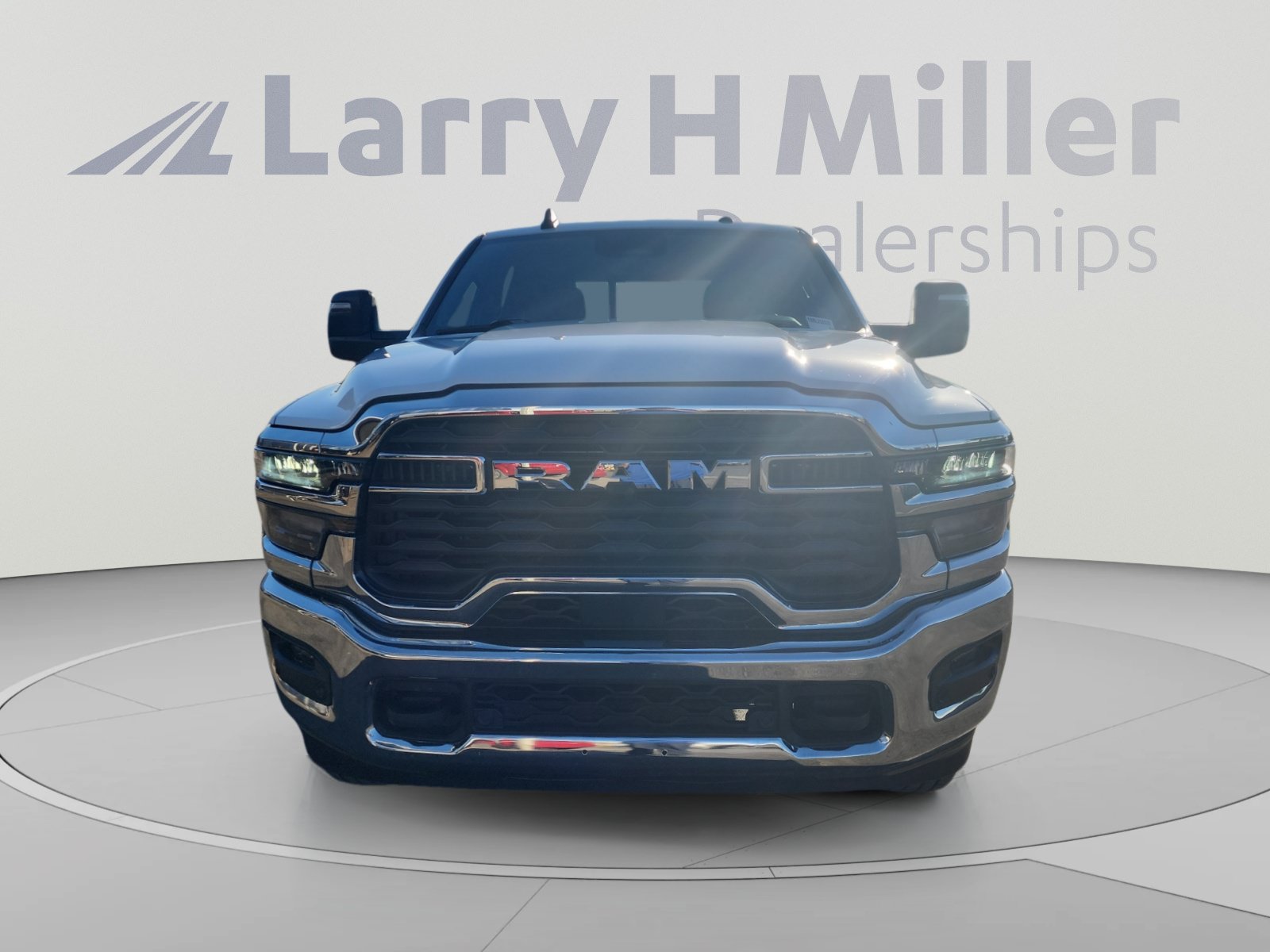 Used 2025 RAM 2500 Tradesman AWD/4WD image 8