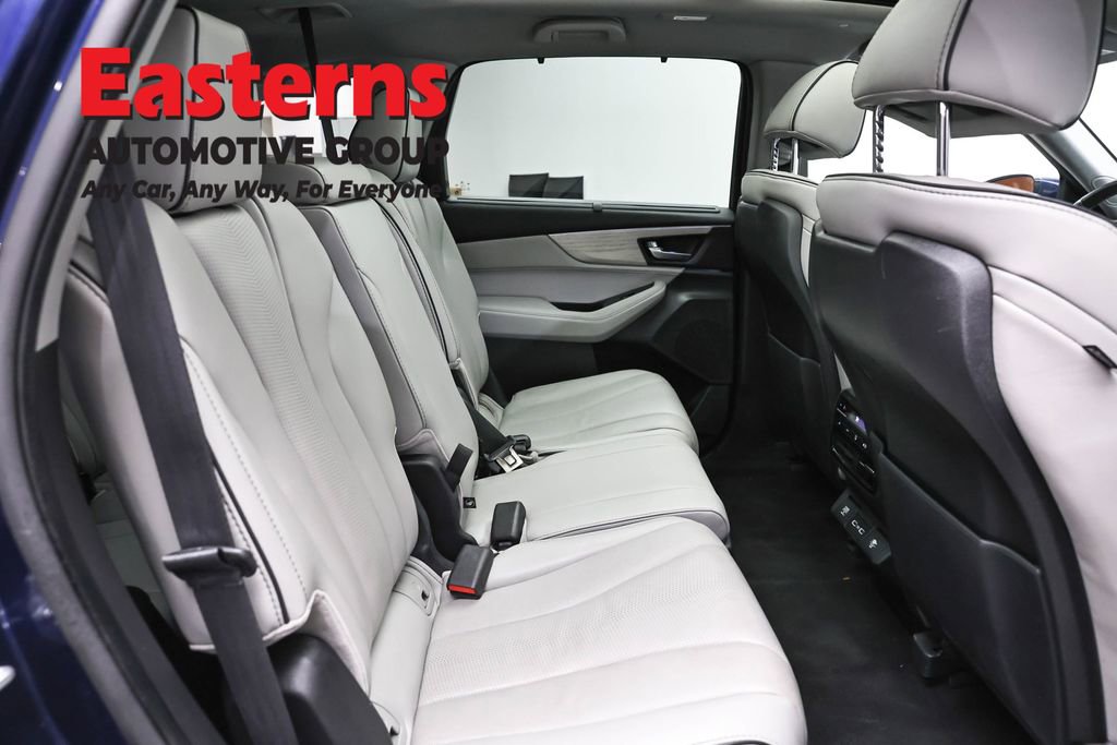 Used 2022 Acura MDX SH-AWD w/ Advance Package image 25