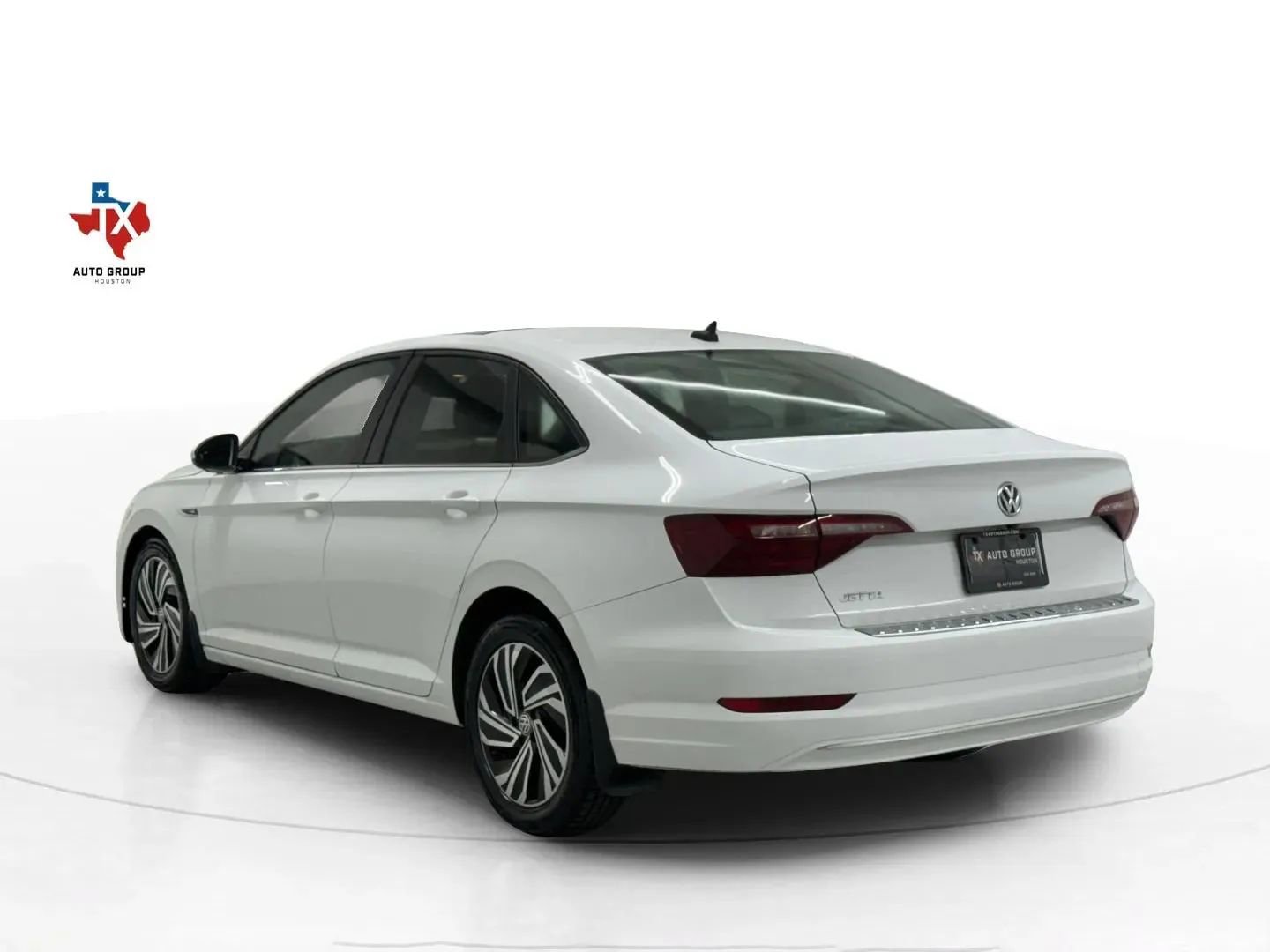 Used 2021 Volkswagen Jetta SEL image 4