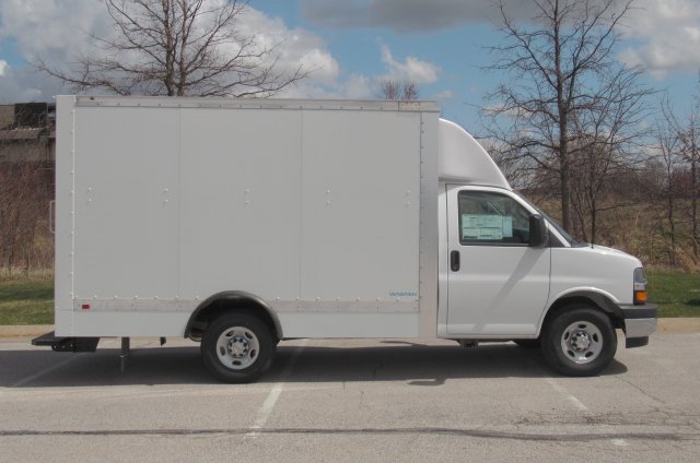 New 2024 Chevrolet Express 3500 w/ Power Convenience Package image 2