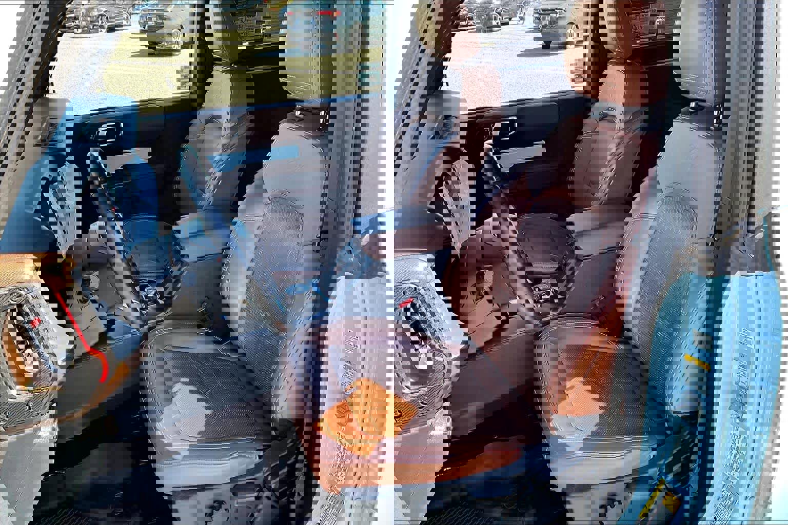 Used 2024 Ford Bronco Heritage Edition image 7