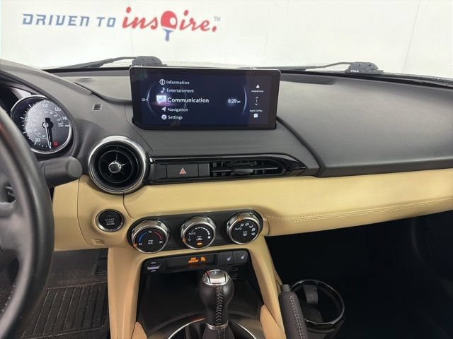 Used 2024 MAZDA MX-5 Miata RF Grand Touring w/ Appearance Package RWD image 12