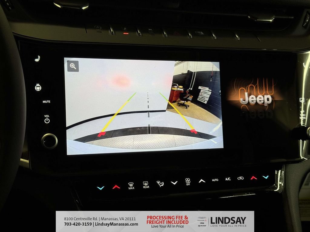 New 2026 Jeep Grand Cherokee Altitude AWD/4WD image 23