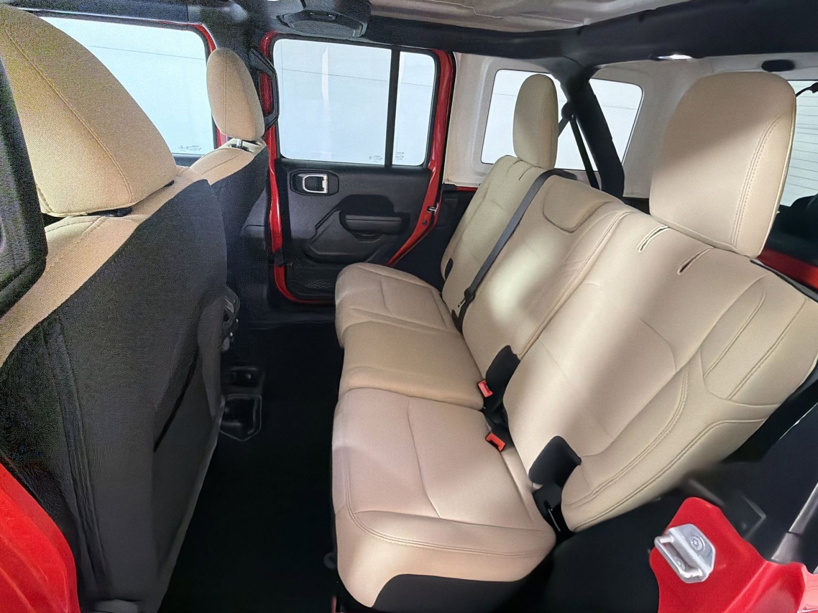 Used 2021 Jeep Wrangler Unlimited Sport image 23