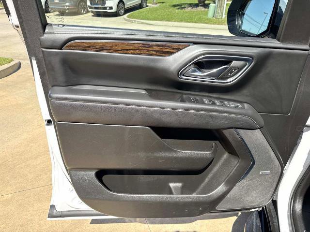 Used 2023 Chevrolet Suburban Premier RWD image 22
