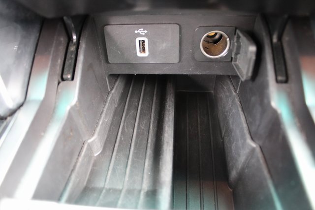 Used 2017 Ford Explorer Platinum image 22