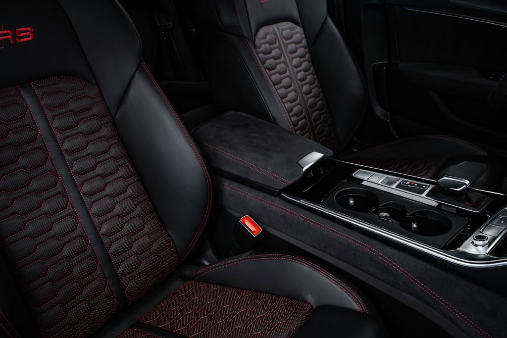 Used 2025 Audi RS 7 Performance w/ Executive Package AWD/4WD image 29